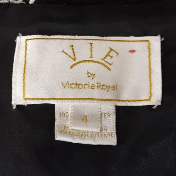 Vie By Victoria Royal Beaded Wrap Top - Picture 5 of 6